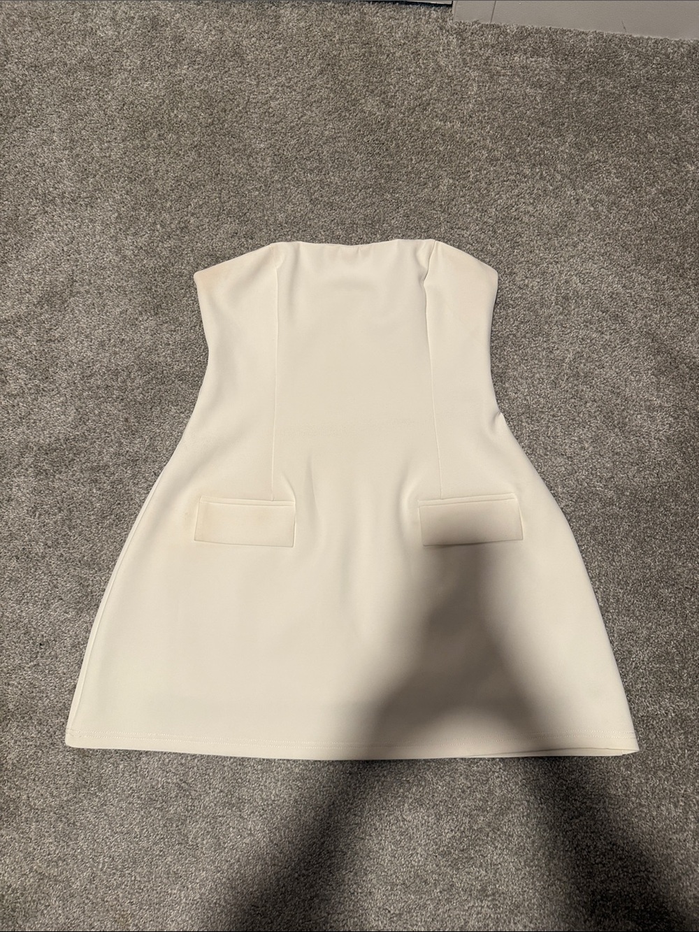 LEAU White dress
